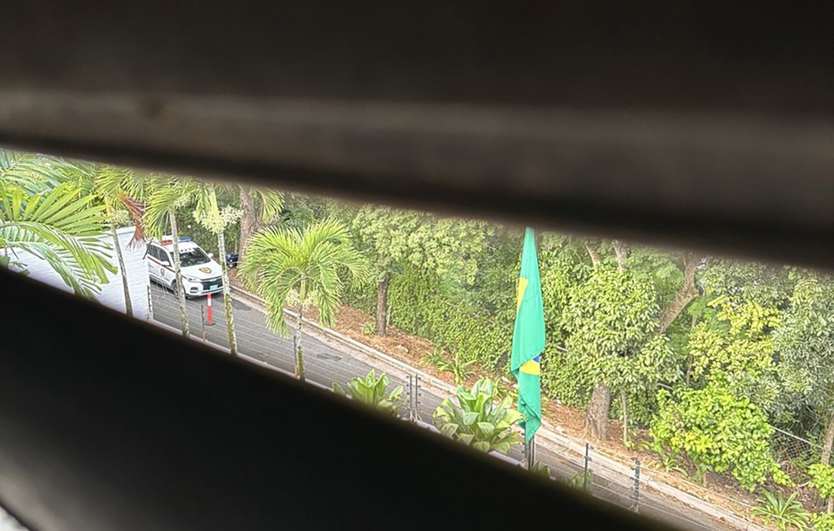 Brasil deixa custódia da embaixada argentina na Venezuela após divergências políticas