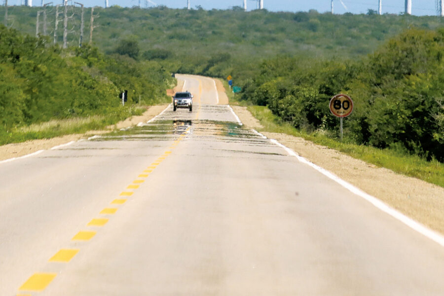 BNDES e Ministério dos Transportes firmam contrato para concessão de rodovias federais
