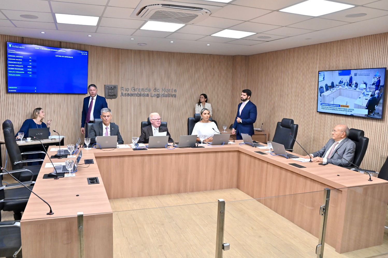 CCJ da ALRN aprova projetos culturais e sociais na primeira reunião de 2026