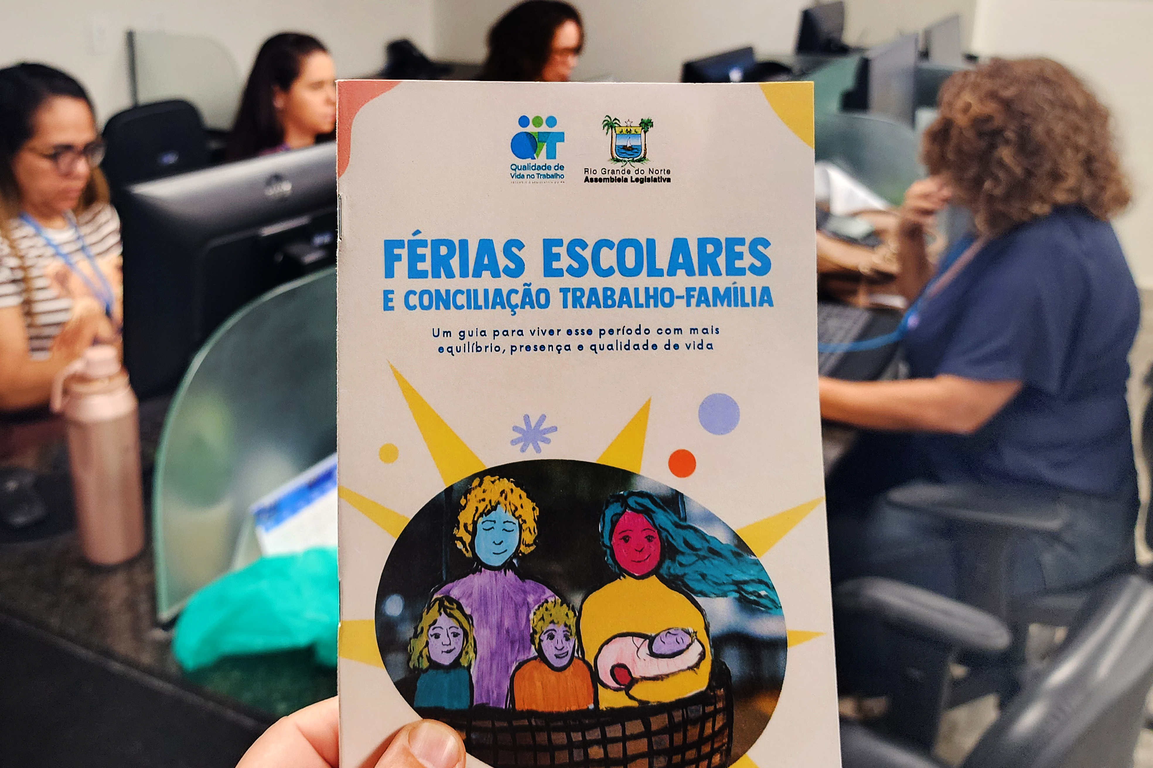 Assembleia do RN lança cartilha para conciliar férias escolares e trabalho