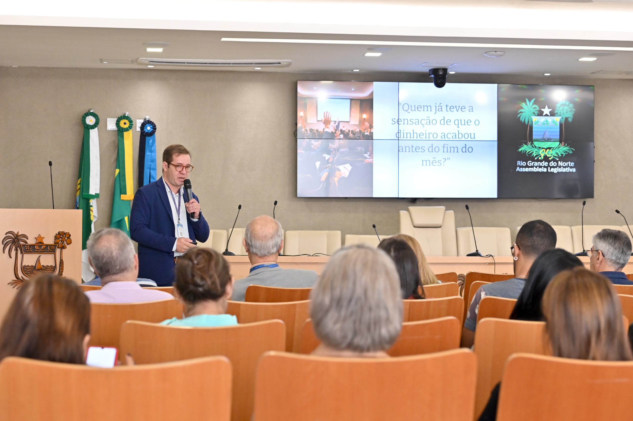 Assembleia do RN realiza palestra sobre educação financeira para servidores