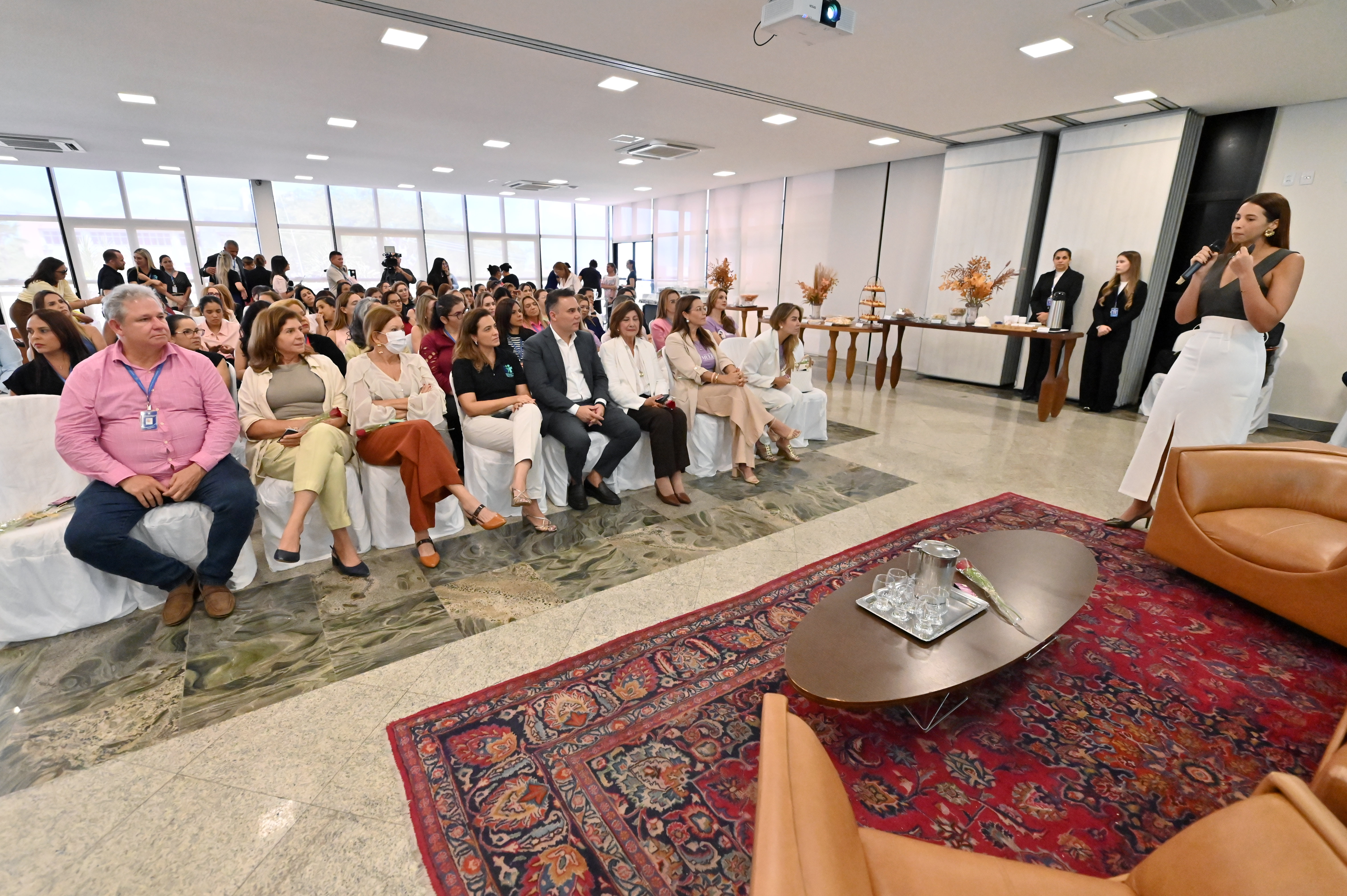 ALRN promove manhã de cuidados e palestra sobre saúde da mulher para servidoras