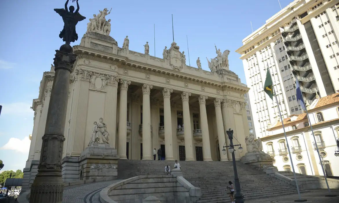 TJ do Rio anula eleição de Douglas Ruas como presidente da Alerj