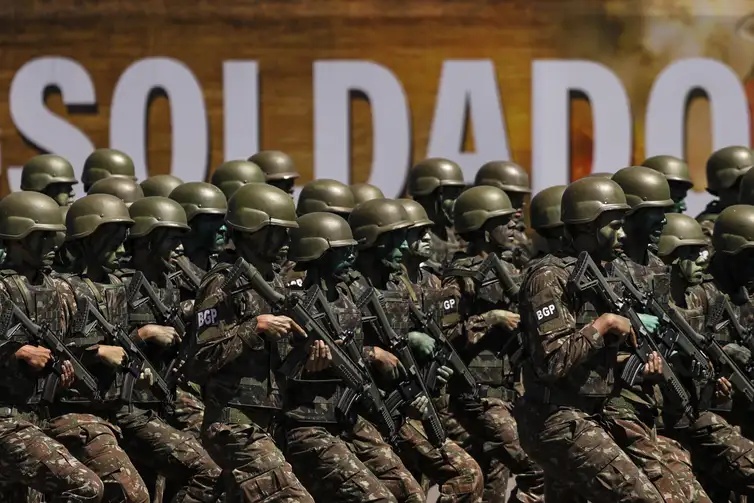 Bloco Mulheres Rodadas discute violência contra a mulher no RJ