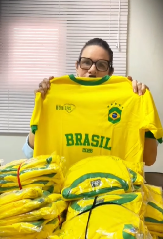 Instituto Bonitas promove campanha para vender camisetas e apoiar pacientes oncológicas