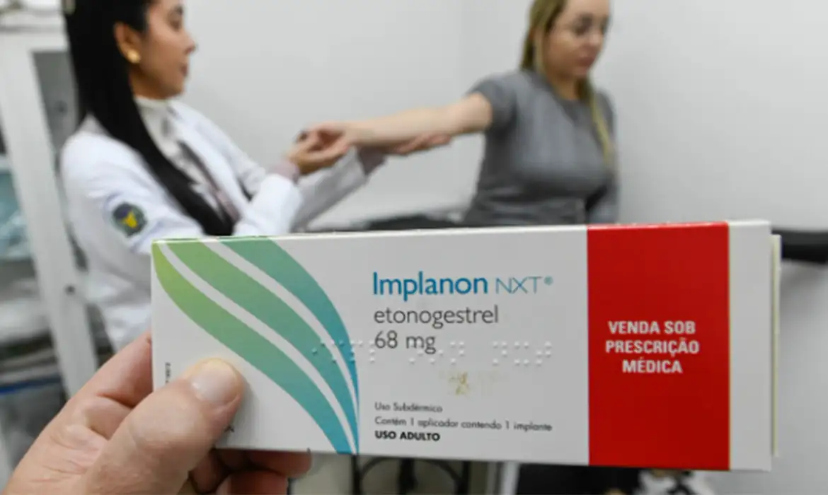 SUS amplia qualificação para oferta de implantes hormonais contraceptivos